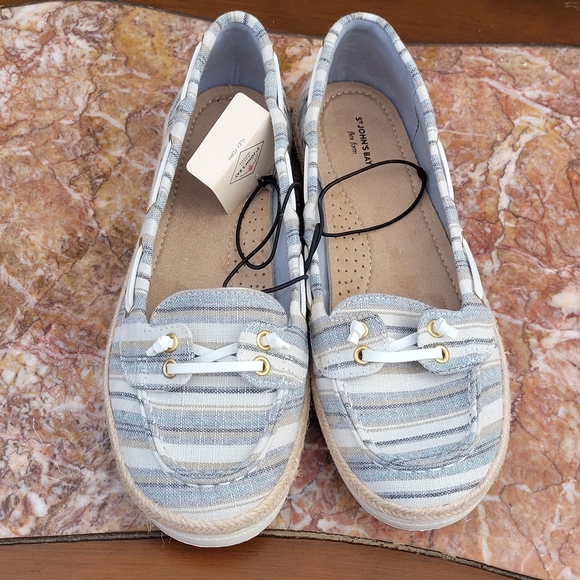St. John’s Bay Comfort Flats Slip On Sneakers Sz 9 - Picture 4 of 15